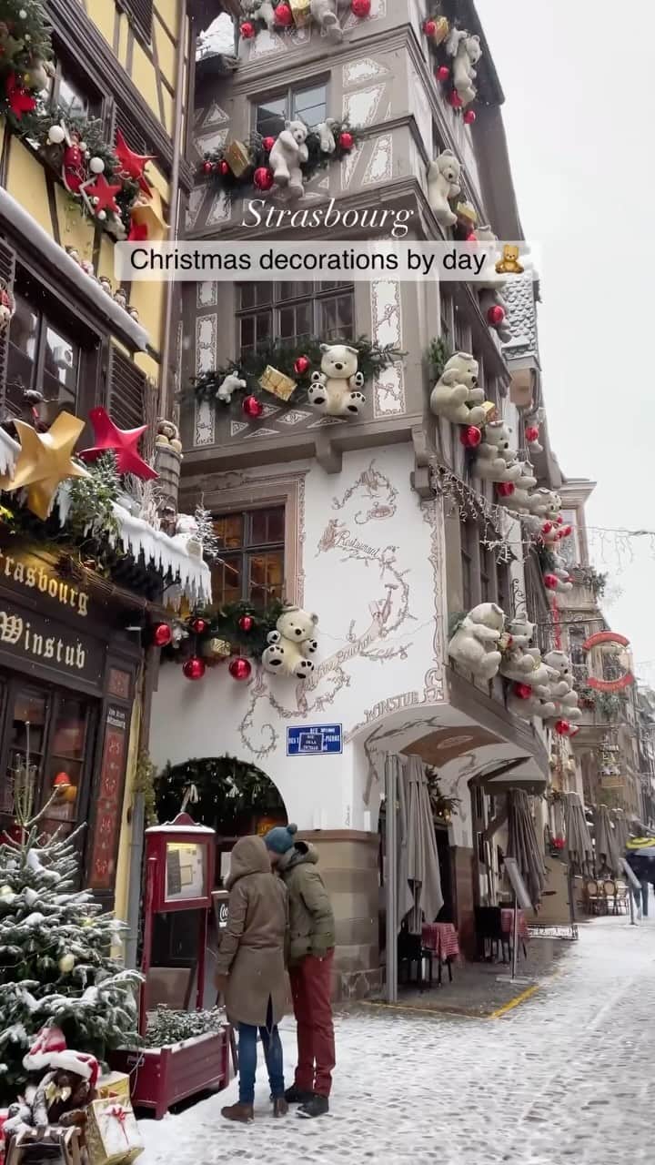 Wonderful Placesのインスタグラム：「Christmas in Strasbourg by @julianontheroute  😍❄️🎄✨ Tag who you’d go with!!! . 📹 @julianontheroute  📍 Strasbourg - France 🇫🇷  #wonderful_places for a feature ♥️」