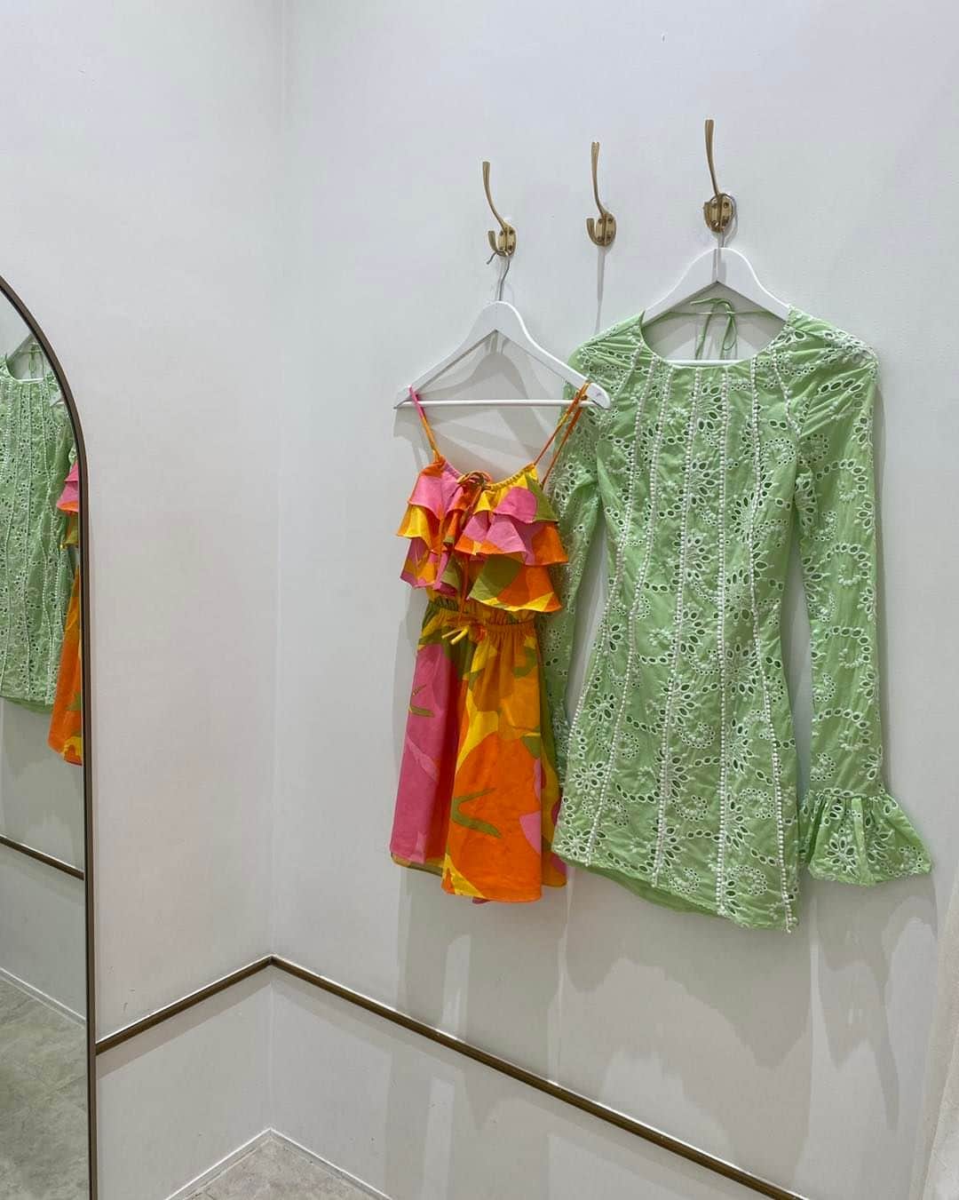 SABO SKIRTのインスタグラム：「Prints or pastels? Take your pick in our @saboskirt_stores 💐」