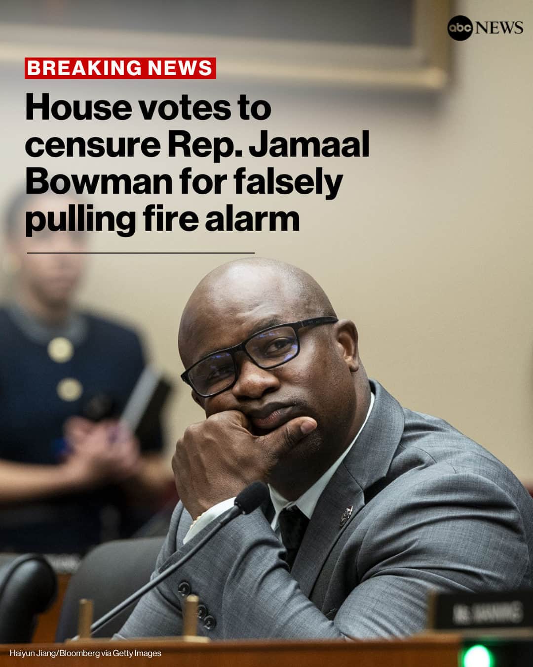 ABC Newsのインスタグラム：「BREAKING: The House has voted to censure Democrat Rep. Jamaal Bowman of New York for falsely pulling a fire alarm in a House office building in September.  The New York congressman was caught on video pulling the alarm in the Cannon House Office Building — the day the House voted on funding the government. He later pleaded guilty to a misdemeanor charge for falsely triggering the alarm. Read more at the link in bio.」