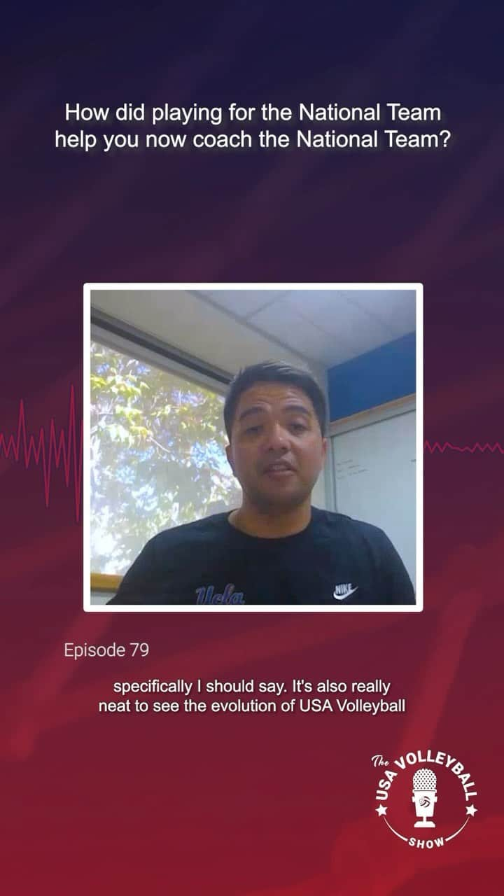 USA Volleyballのインスタグラム：「Stop what you’re doing and check out @uclawomensvb head coach and U.S. Women’s National Team assistant coach, Alfee Reft, reflecting on once competing with the National Team and now coaching it! This and more in episode 79 available now!  Listen on all podcast platforms or watch, 🔗 in bio. #USAVShowPod」