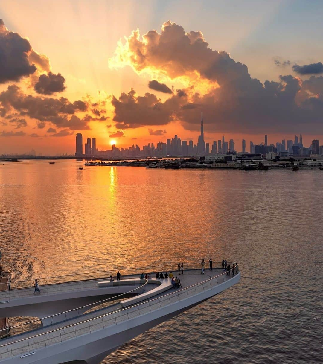 ドバイのインスタグラム：「Dubai Creek Harbour خور دبي 📷:@dubai.uae.dxb」