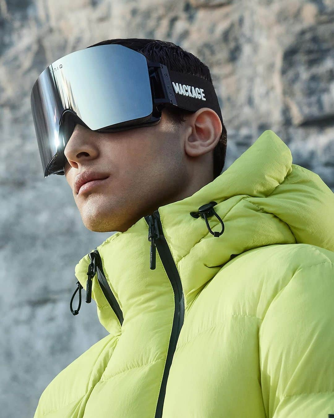 マッカージュさんのインスタグラム写真 - (マッカージュInstagram)「MACKAGE X YNIQ   We have partnered with artisanal eyewear brand @yniqeyewear to bring you the ultimate performance goggles for extreme conditions.   More on MACKAGE.COM   #MACKAGE #MONDEMACKAGE」12月8日 1時30分 - mackage