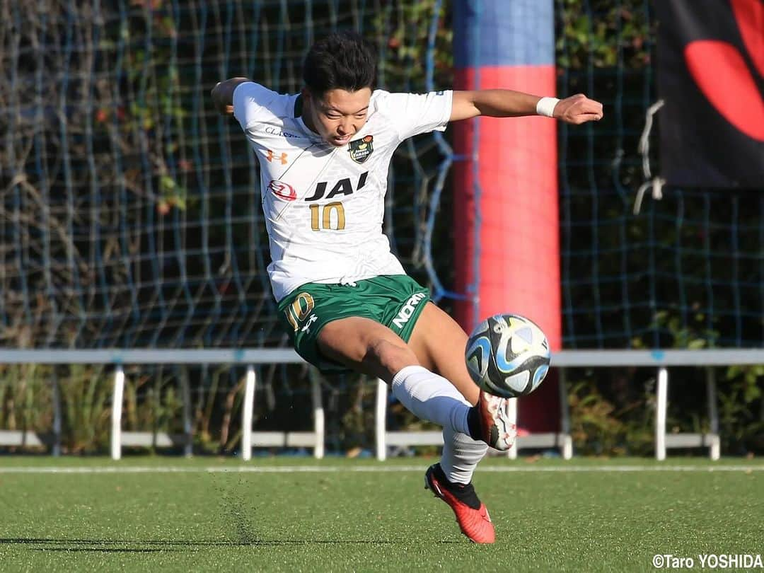 ゲキサカさんのインスタグラム写真 - (ゲキサカInstagram)「高円宮杯 JFA U-18サッカープレミアリーグ 2023 EASTは3日、最終節を行い、青森山田高がFC東京U-18に2-0で勝利。2年ぶり4回目の優勝を決めた。  #高校サッカー #青森山田 #高円宮杯プレミアリーグ #soccer #football #サッカー #フットボール #⚽️ #gekisaka #ゲキサカ ©︎TaroYOSHIDA」12月8日 11時57分 - gekisaka