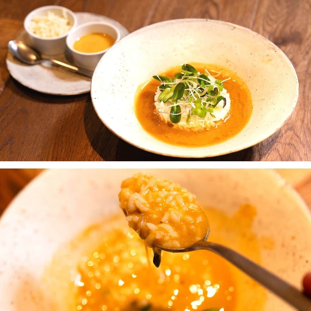 USAライス連合会さんのインスタグラム写真 - (USAライス連合会Instagram)「🦞旨味凝縮！ブイヤベースのライススープ🥄  魚介類と野菜の旨味が凝縮されたスープと、パラリと軽い食感が特長のおコメ『 #カルローズ 』を一緒にいただくメニュー。 西麻布にある、スパイス×フランス料理「ÉPICOUL」の入江 誠シェフが考案した本格レシピです。  #カルローズ米 はベタつかず粒が際立つのでスープに最適です🍚  🟦入江シェフからのコメント🟦 #カルローズ米 は、炊くと香りのよさが立つので、少し芯が残る「アルデンテ」で炊き上げて加えます。 今回はブイヤベースにしましたが、もっと気軽にミネストローネにしたり、缶詰のスープを使ったりして、スープリゾット風にアレンジしてもOK。  🔻詳しいレシピはHPにてご紹介 https://www.usarice-jp.com/recipe/recipe1030.html . . #スープに合うお米 #カルローズライス #カリフォルニア米 #アメリカ米 #お米料理 #ライススープ #スープごはん #リゾット風 #スープリゾット #USAライス連合会」12月8日 12時10分 - usa_rice_jp