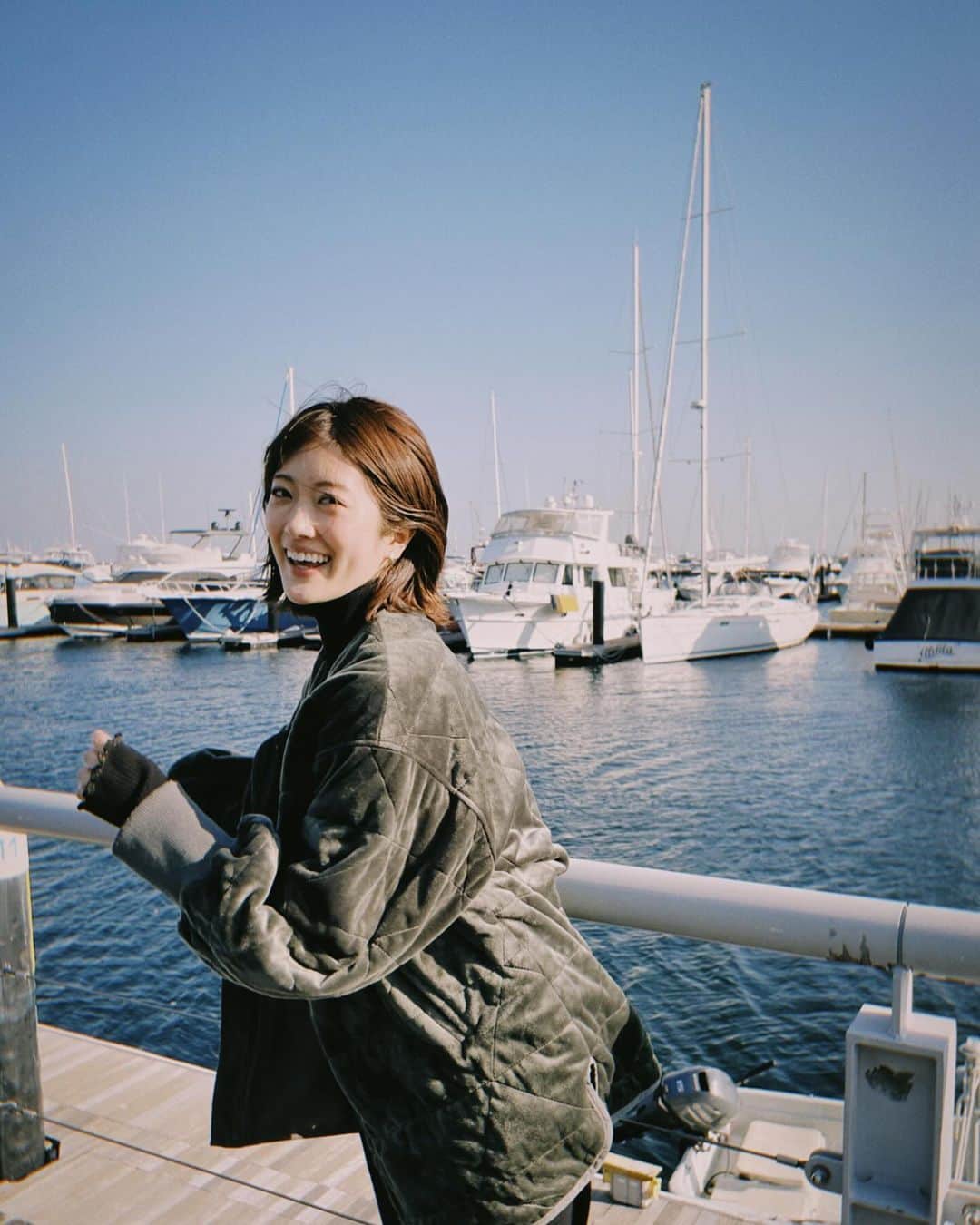 樋口日奈さんのインスタグラム写真 - (樋口日奈Instagram)「初単独ラジオパーソナリティ 特別番組「樋口日奈のここだけ」が文化放送さんにて、12/22(金)19:00〜20:00放送になります！！！ とてもありがたいです。  新たな一面や、最新の私を、 皆さまにお届けできる時間になったら良いなと思います！  メール宛先✉️:special@joqr.net メール件名:「日奈ここ」 募集内容:「樋口日奈が今まで聞かれたことのない質問」 「樋口日奈にしたいお悩み相談」募集中です！  #日奈ここ　でお願いします！」12月8日 12時17分 - higuchi_hina_official