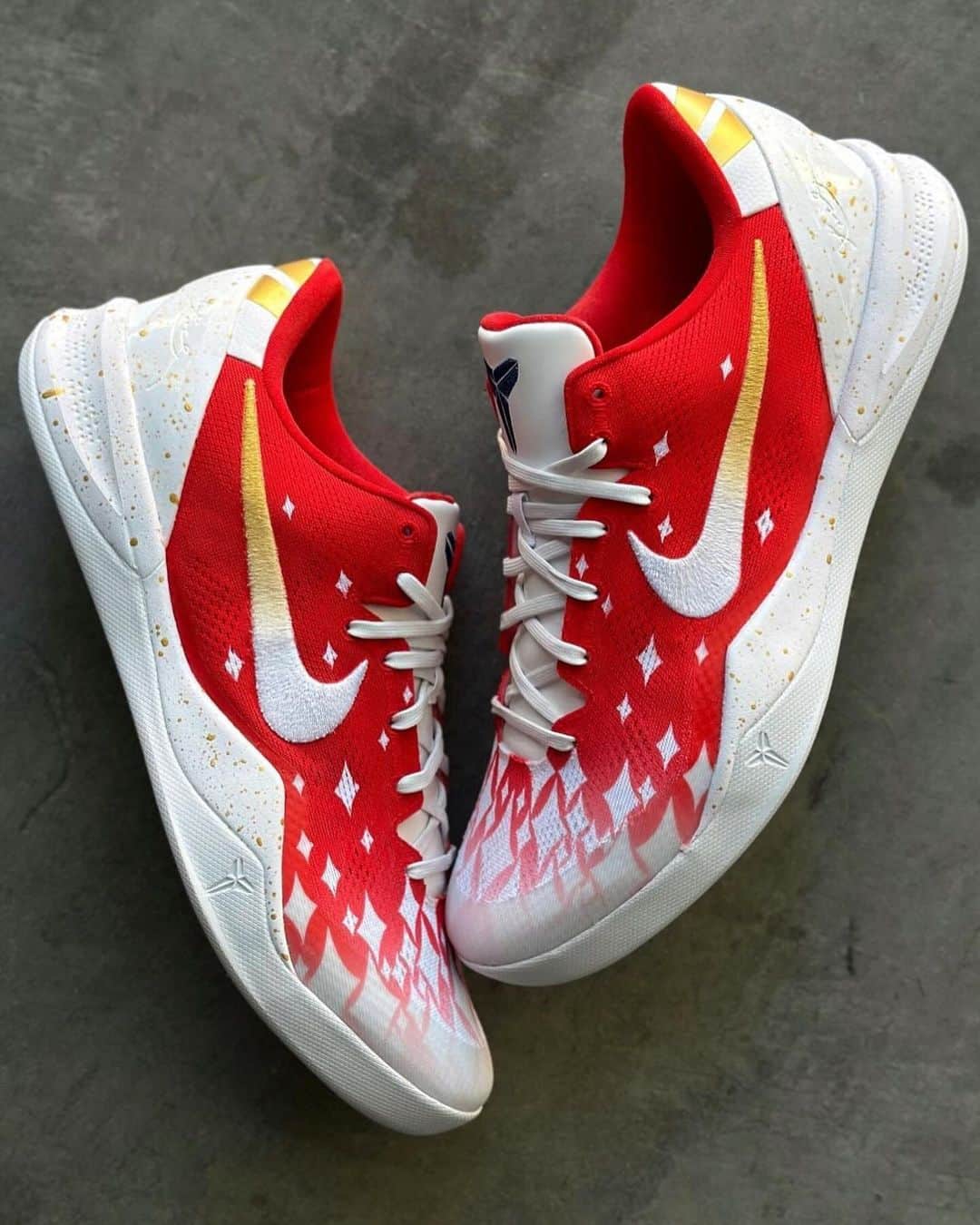 Nice Kicksさんのインスタグラム写真 - (Nice KicksInstagram)「Tyrese Haliburton wore custom Nike Kobe 8s inspired by Kobe Bryant’s 2007 Las Vegas All-Star Game MVP 🏆  Customs by: @andr3wtl」12月8日 12時21分 - nicekicks