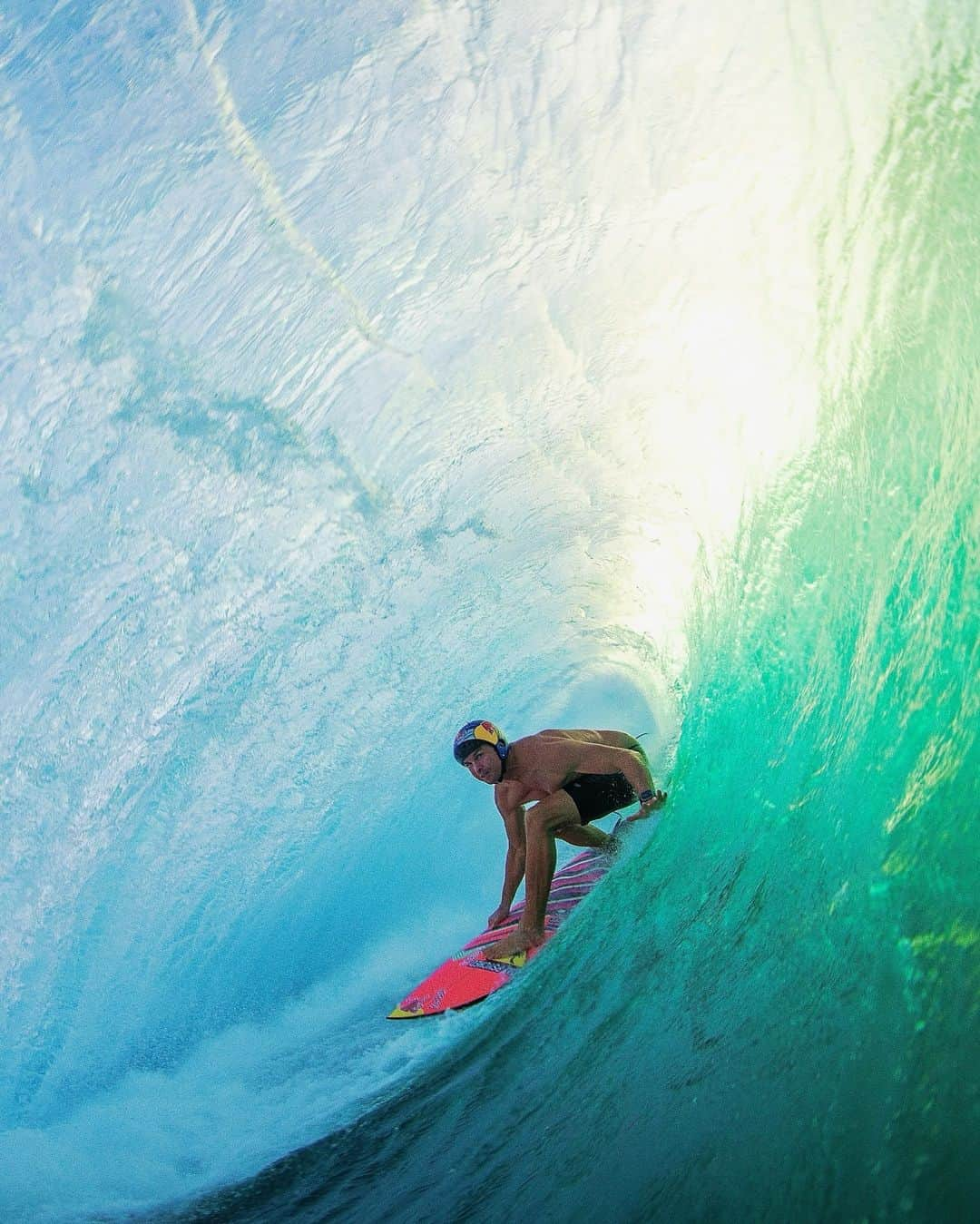 ジェイミー・オブライエンのインスタグラム：「Sharing a barrel with @brentbielmann」