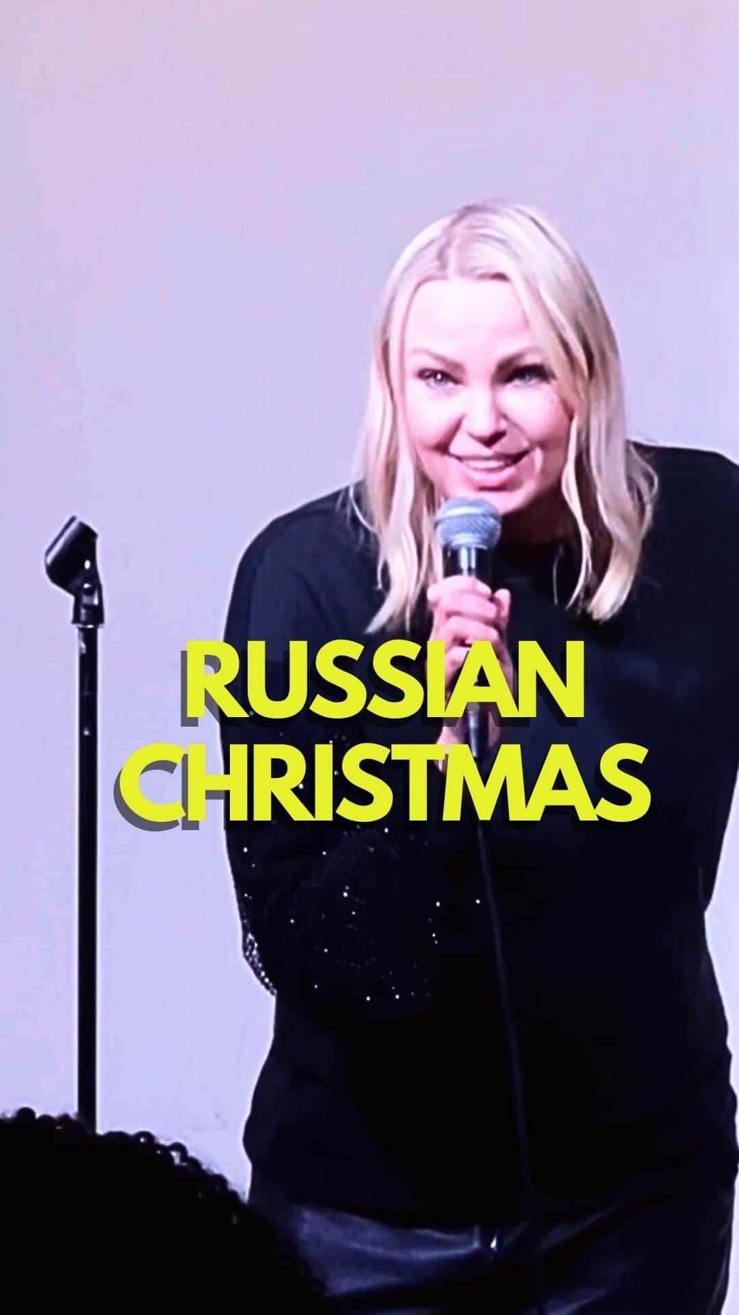 イリナ・ヴォロニーナのインスタグラム：「Russian Christmas 🎅🧐 #standupcomedy #russianamerican」