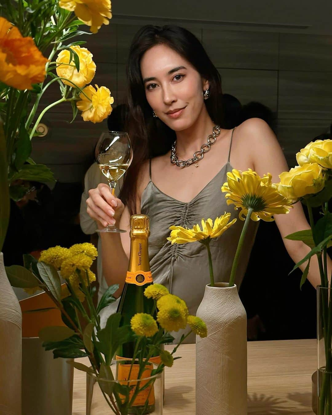 立野リカのインスタグラム：「Surrounded by so many inspirational women last night at the Veuve Clicquot  Bold Woman Award 🍾 Congratulations to all the nominees and winners 🎉   Thank you @veuveclicquot 🥂 #VeuveClicquot #LiveClicquot #ヴーヴクリコ #BoldWomanAward #DrinkResponsibly #ad」