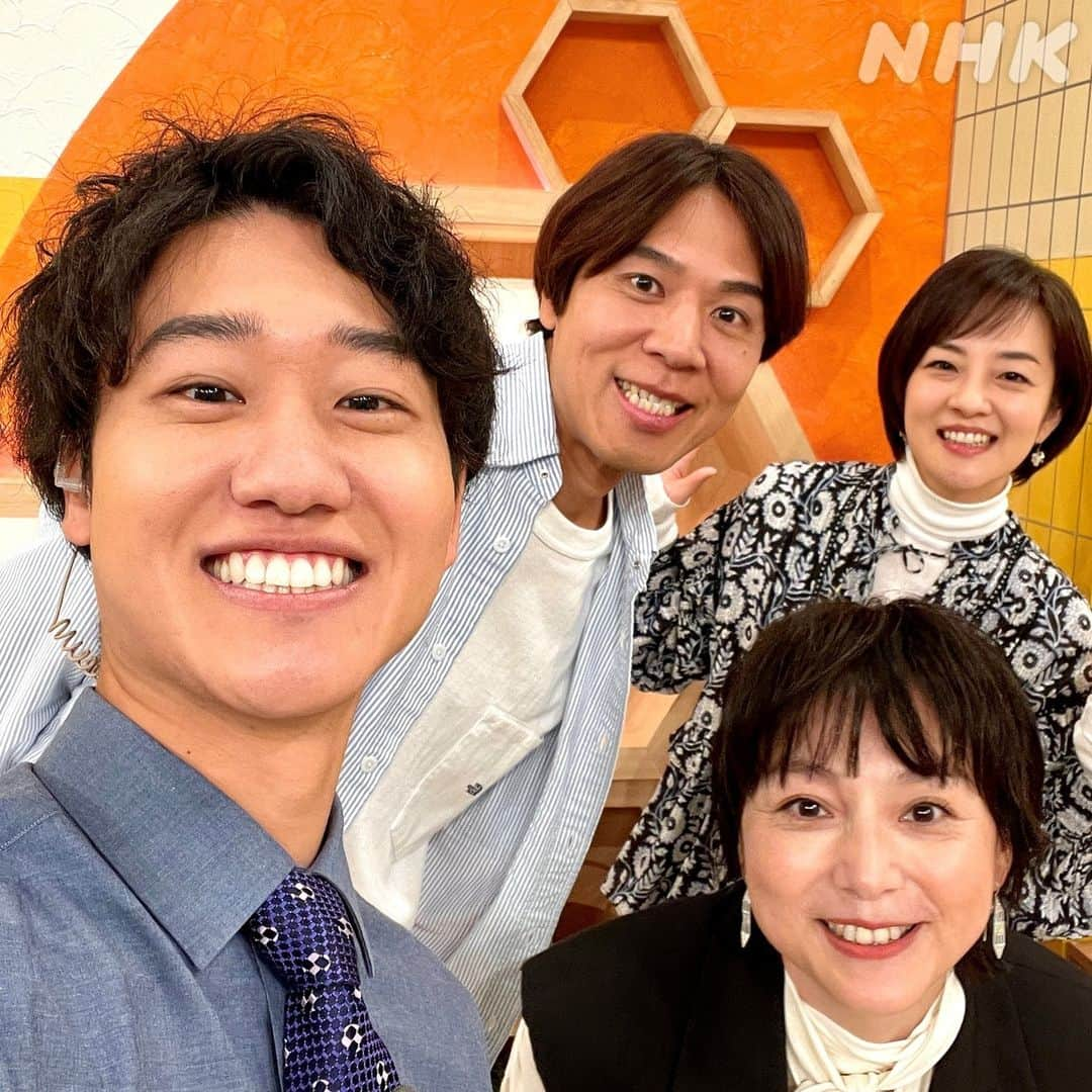 ブギウギのインスタグラム：「【配信中！】#本上まなみ さんが出演した「#あさイチ」をNHKプラスで配信しております！ぜひ、ご覧くださいね💃 放送後のオフショットをお届けします。  #コカドケンタロウ #伊藤亮太 #鈴木奈穂子 #ブギウギ」