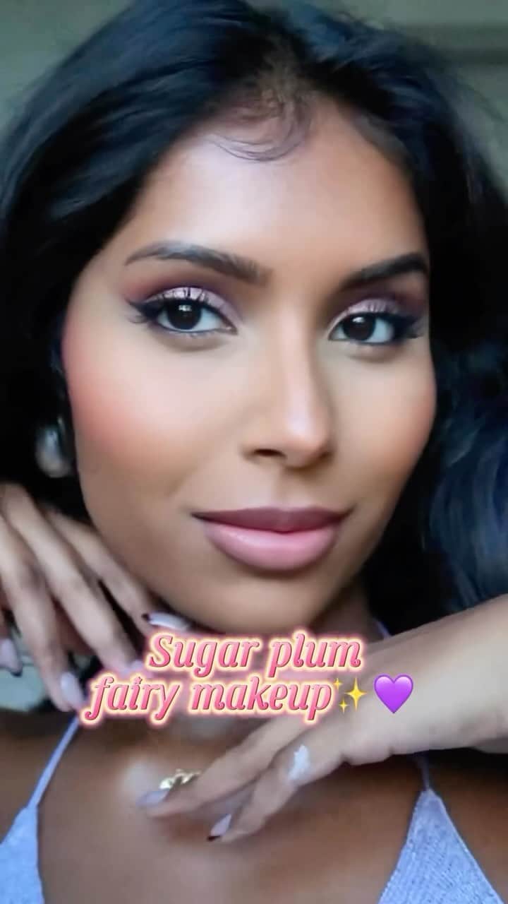 Anastasia Beverly Hillsのインスタグラム：「Holiday sugar plum fairy makeup look with @ishiniw (she/her) and possibly the cutest makeup trend for the year 🥹✨🧚🏽‍♀️💕  Grab #ABHLashSculpt for 20% OFF at the link in our bio!   Also used:  ✨Glam To Go Mini Palette ✨Raisin Lip Liner ✨Blush Brown Matte Lipstick  #AnastasiaBeverlyHills」
