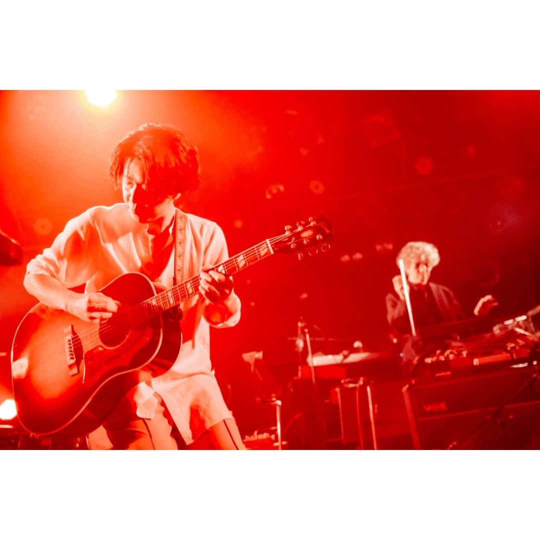 GRAPEVINEのインスタグラム：「12.07  Something Special  GRAPEVINE x ZION Nagoya Club Quattro  雀の子 Ub(You bet on it) NOS The Long Bright Dark Ophelia ねずみ浄土 アマテラス SEX Alright 実はもう熟れ それは永遠 Ready to get started?  Now and then - The Beatles Angry - The Rolling Stones  BDS  📷 @fujiitaku  @zion_shinnosuke   #GRAPEVINE #ZION #ZIONTHEBAND #ALMOSTTHERE #LOSSANGELS」