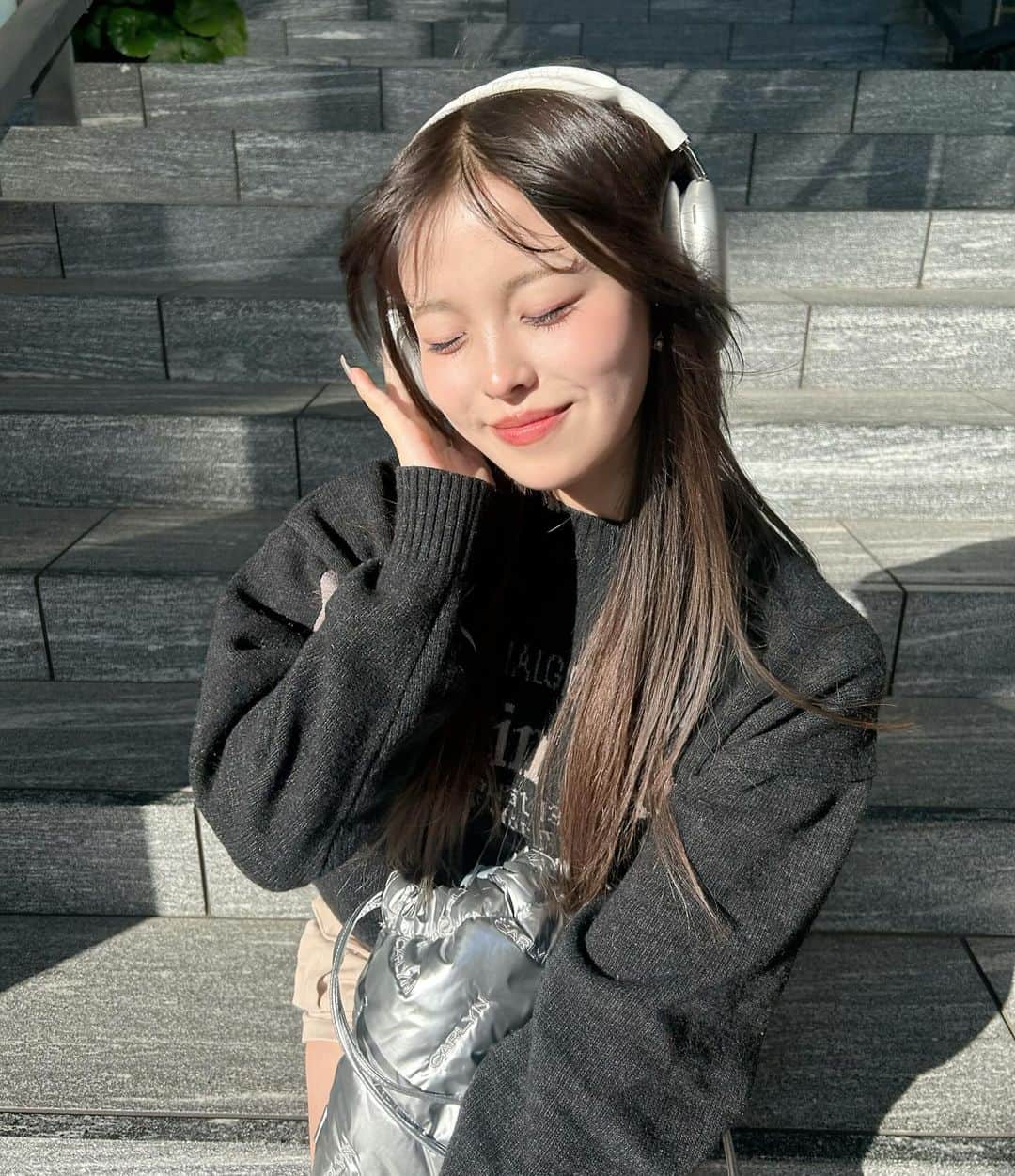 おさきさんのインスタグラム写真 - (おさきInstagram)「コメント返そうかな😗😗💕」12月8日 21時00分 - sakichanman_you