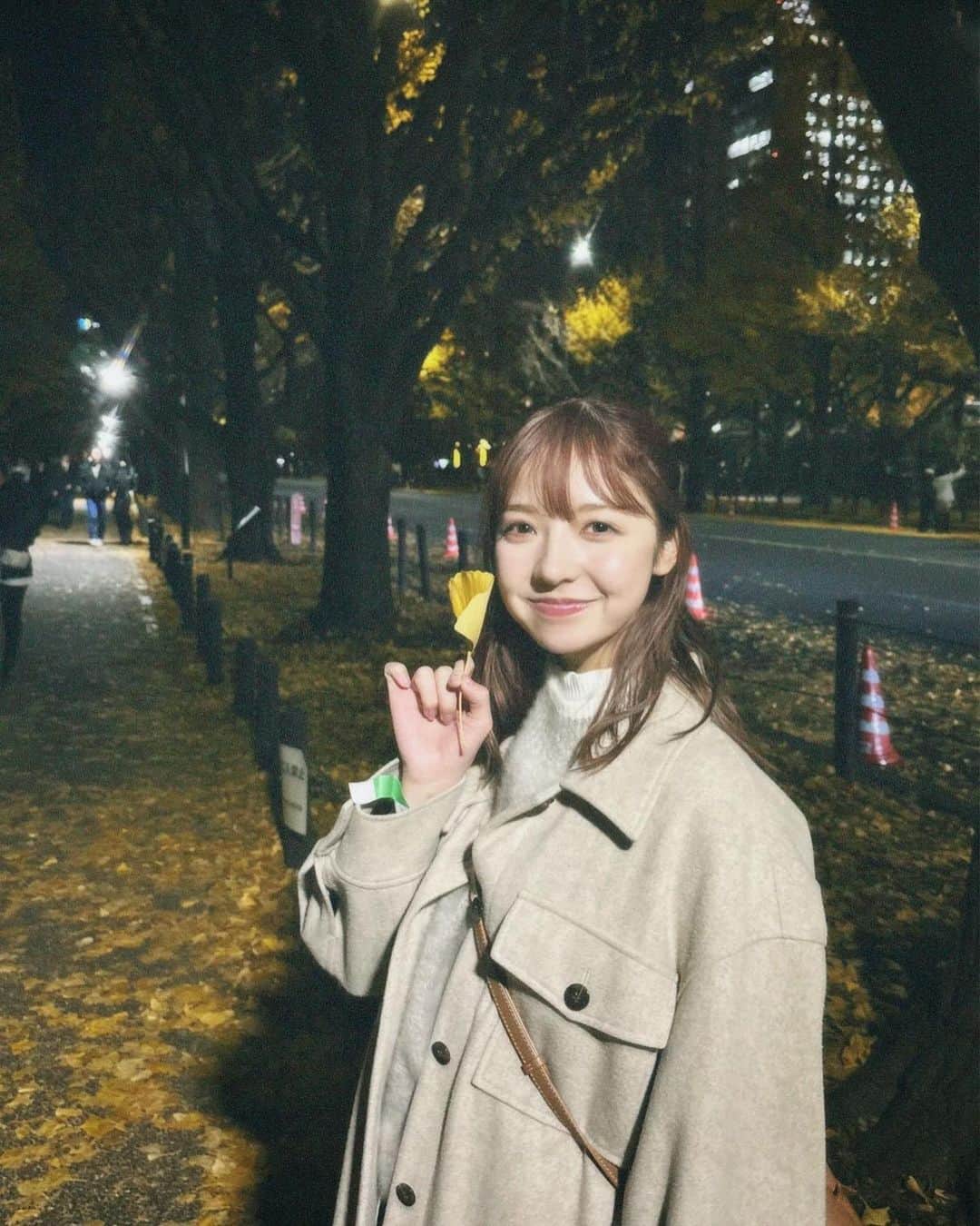 和田まあやさんのインスタグラム写真 - (和田まあやInstagram)「🍁 本日の生放送見てくださった方ありがとうございました🎄 今日も1日お疲れ様です😌明日は休みの人が多いのかな？ゆっくり休んでねっ♡おやすみなさい😴」12月8日 20時57分 - wada_maaya_official