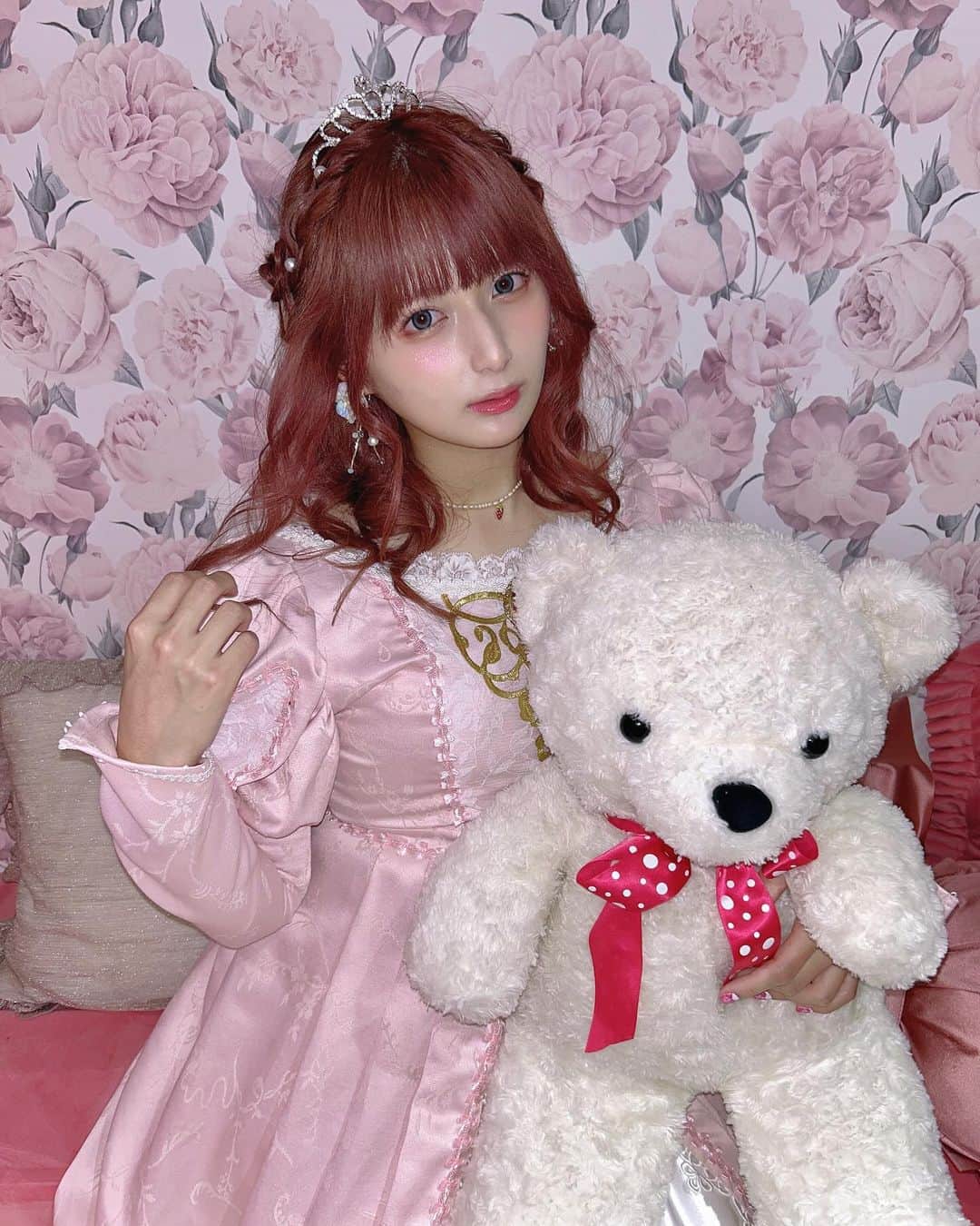 しなこのインスタグラム
