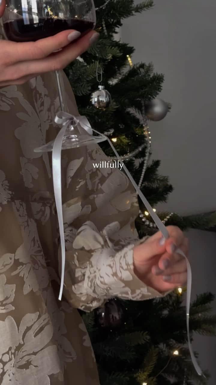原小夜香のインスタグラム：「'  12/12 coming soon... Holiday with willfully.  @willfully_official  #willfully」