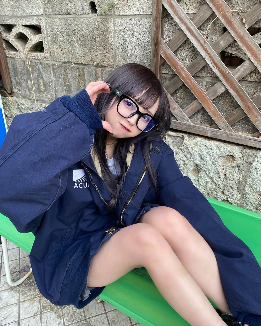 吉田笑夢さんのインスタグラム写真 - (吉田笑夢Instagram)「黒髪ロングになろーかまよう。」12月8日 21時20分 - emu_05070
