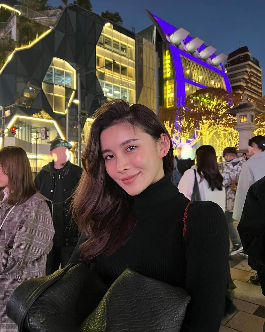 MIRINさんのインスタグラム写真 - (MIRINInstagram)「冬って寒いけど楽しいなぁ〜🫨❄️」12月8日 21時20分 - mirinofficial__