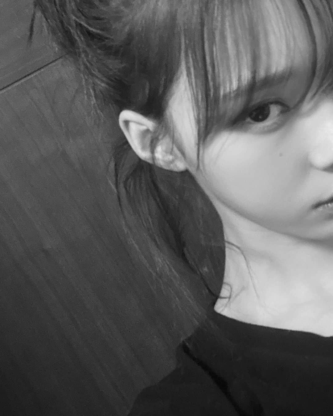 WINTERさんのインスタグラム写真 - (WINTERInstagram)「😵‍💫🫵」12月8日 21時33分 - imwinter