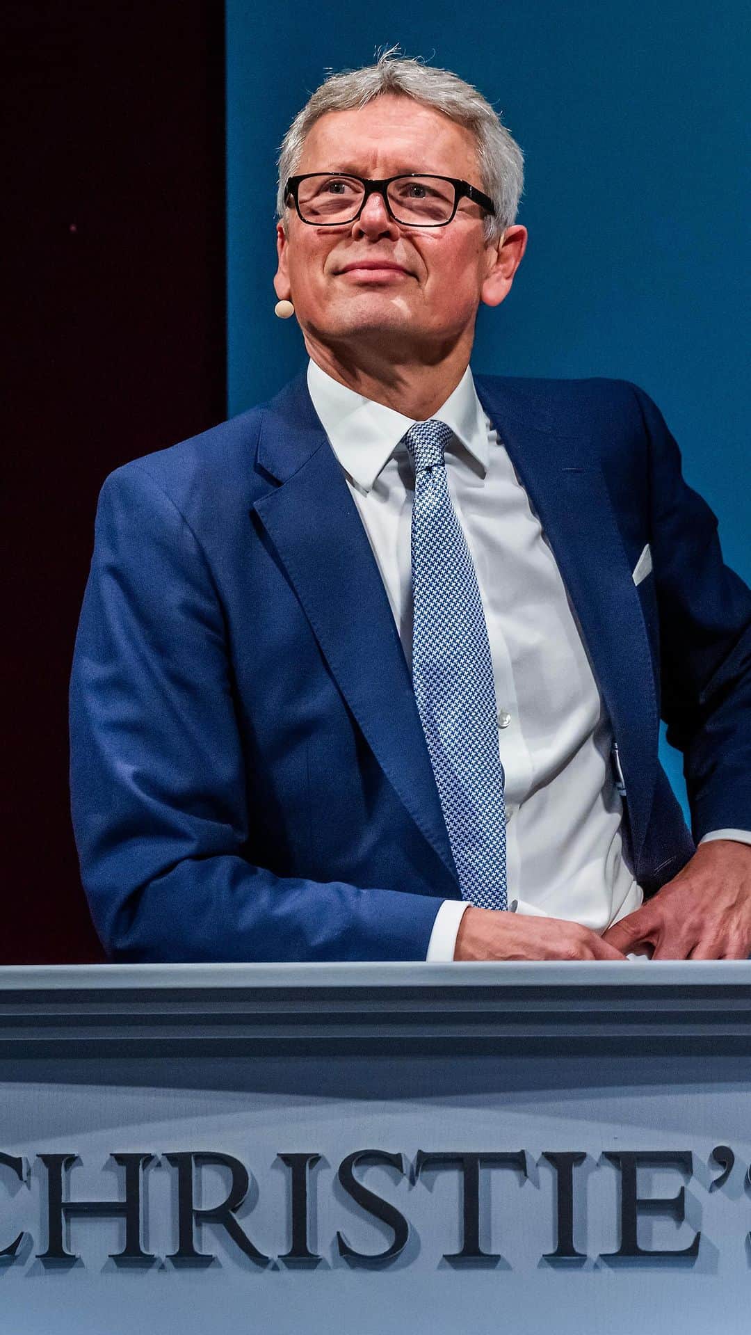 クリスティーズのインスタグラム：「Jussi Pylkkannen, Christie’s Global President, auctioned his final lot on Thursday 7 December 2023, before beginning the next phase of his career as an independent art advisor. ⁣ ⁣ Taking the rostrum in the Great Room in London first for the Old Masters Evening Sale Part I, followed by The Sam Josefowitz Collection: Graphic Masterpieces by Rembrandt van Rijn, among other lots the sale room witnessed the hammer coming down on Saint Jerome reading in an Italian Landscape which sold for £1,552,500 after ten minutes of bidding. ⁣ ⁣ A renowned specialist in 20th Century Art, Jussi is also recognised globally as one of the art markets’ principal auctioneers. Over 20 years in the rostrum Jussi has taken major sales in every category and for many leading charities.  As auctioneer, he sold Leonardo da Vinci’s Salvator  Mundi in 2017 for a groundbreaking $450.3 million. ⁣  As well as other iconic artworks including Andy Warhol’s iconic Shot Sage Blue Marilyn, which achieved $195 million in 2022, amongst many others.  He is also renowned for his work with Christie’s market-leading Collection Sales, serving as auctioneer for the celebrated collections of Elizabeth Taylor (2011), Peggy and David Rockefeller (2018) and Paul G. Allen (2022). ⁣ ⁣ As Jussi would say, we’ve come a long way… ⁣」