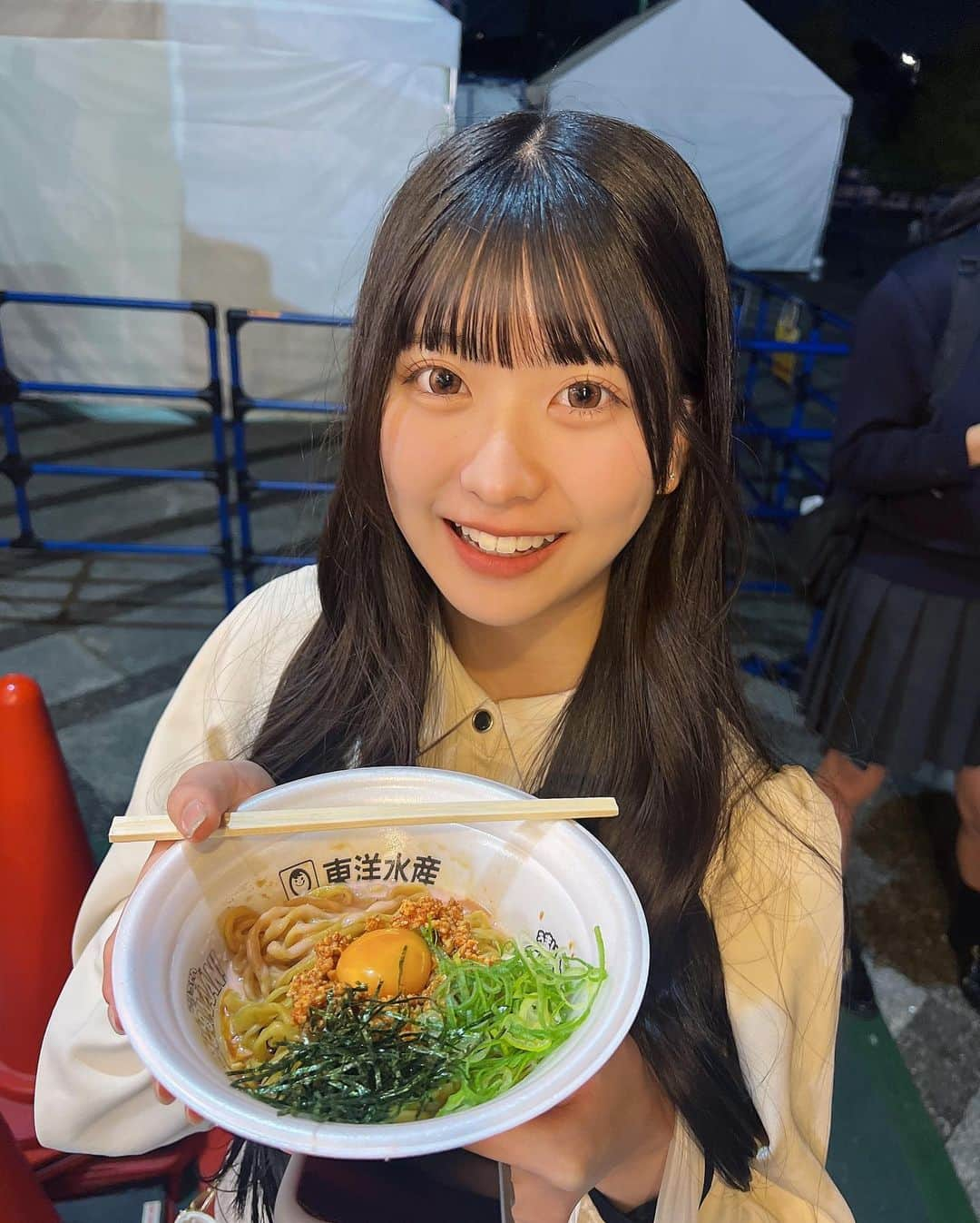 福間綾音さんのインスタグラム写真 - (福間綾音Instagram)「・  いっぱい食べるきみがすきー？🍜♡    #ラーメン  #東京ラーメンフェスタ2023   #05  #fyp  #food  #follow  #彼氏目線」12月8日 21時40分 - ayane_emulate