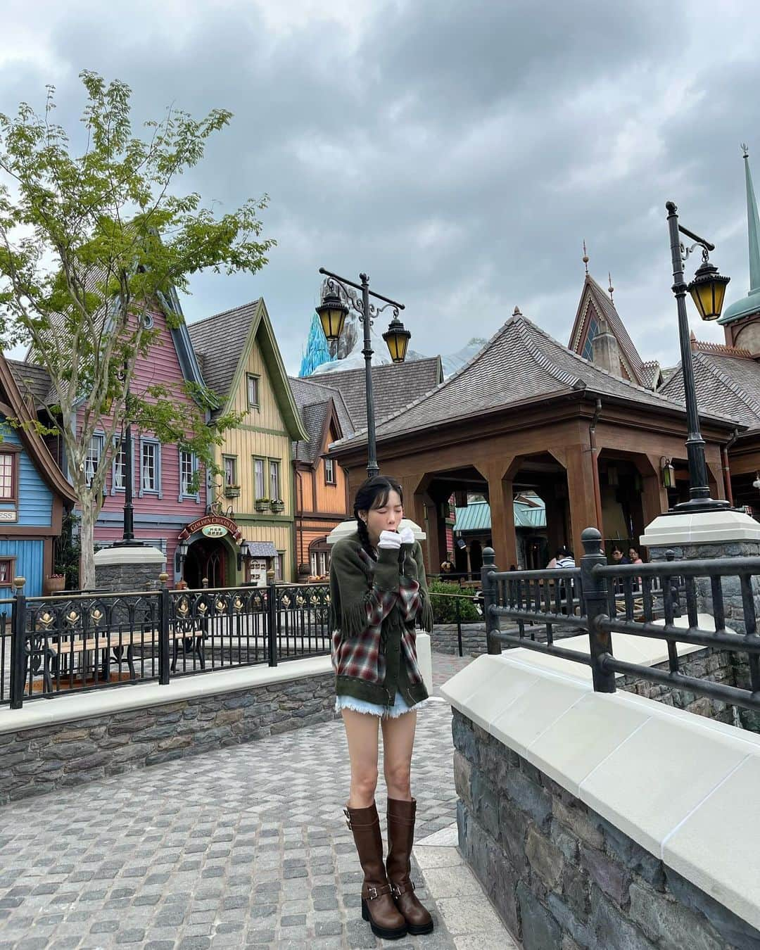 テヨン さんのインスタグラム写真 - (テヨン Instagram)「초대해줘서 고마워요🤍 @hkdisneyland」12月8日 13時50分 - taeyeon_ss