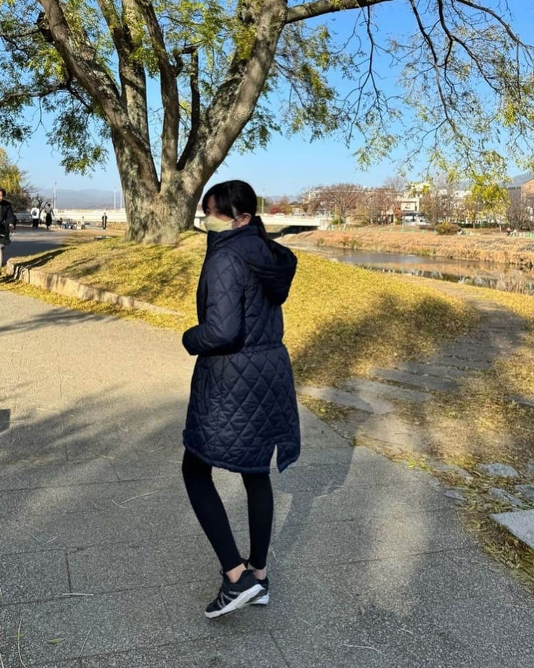 市川海老蔵 （11代目）さんのインスタグラム写真 - (市川海老蔵 （11代目）Instagram)「* Taking a walk, Kangen’s in the room  お散歩 勸玄はお部屋なり、  #市川團十郎白猿 #市川海老蔵 #海老蔵  #市川新之助 #成田屋 #歌舞伎 #成長記録 #子育てぐらむ #子供のいる暮らし #子どものいる暮らし #子育て日記 #三千世界 #children #childphotography #daughter #son #ABKAI #ABMORI #ebizoichikawa #ebizo #kabuki #thunderparty #theater #theaterarts #actor #japan #classic」12月8日 15時20分 - ebizoichikawa.ebizoichikawa