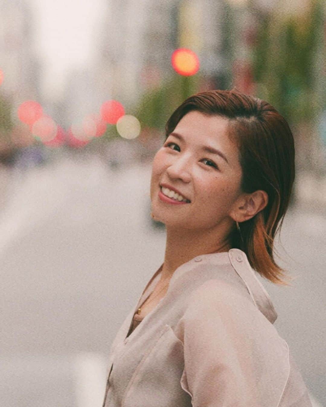 巴山萌菜さんのインスタグラム写真 - (巴山萌菜Instagram)「いつかの栗りんでモンブラン食べた時の🍠♡ 私は、栗も好きだけどさつまいもも好きで..モンブランとなるとさつまいもやかぼちゃを選んじゃう🤣  Q)みんなは芋栗かぼちゃどれがすき？🍠🌰🎃   #日本橋 #コレド室町 #コレド日本橋 #栗りん #モンブラン #モンブラン専門店 #五感で感じるモンブラン」12月8日 18時00分 - mona_tomoyama