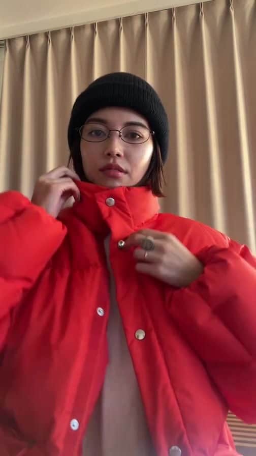 垣内彩未のインスタグラム：「@not_lonely_tokyo  Diana down puffer jacketの インスタライブをしました🥰  久々のインスタライブに緊張して 喋るのが まぁまぁヘタクソです☺️😉」