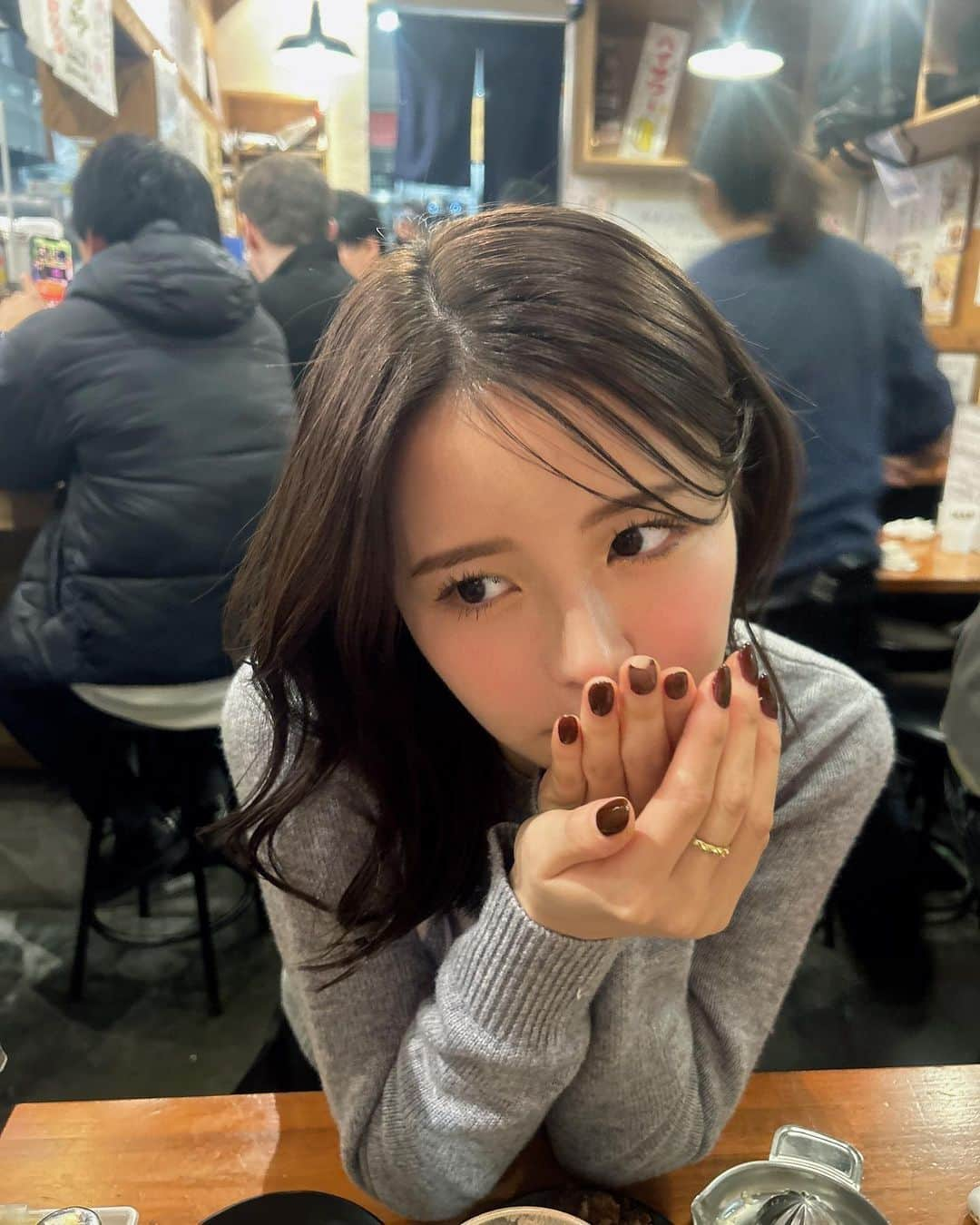 井口綾子さんのインスタグラム写真 - (井口綾子Instagram)「みんな華金はなにするの〜？🍺」12月8日 17時09分 - ayako_inokuchi