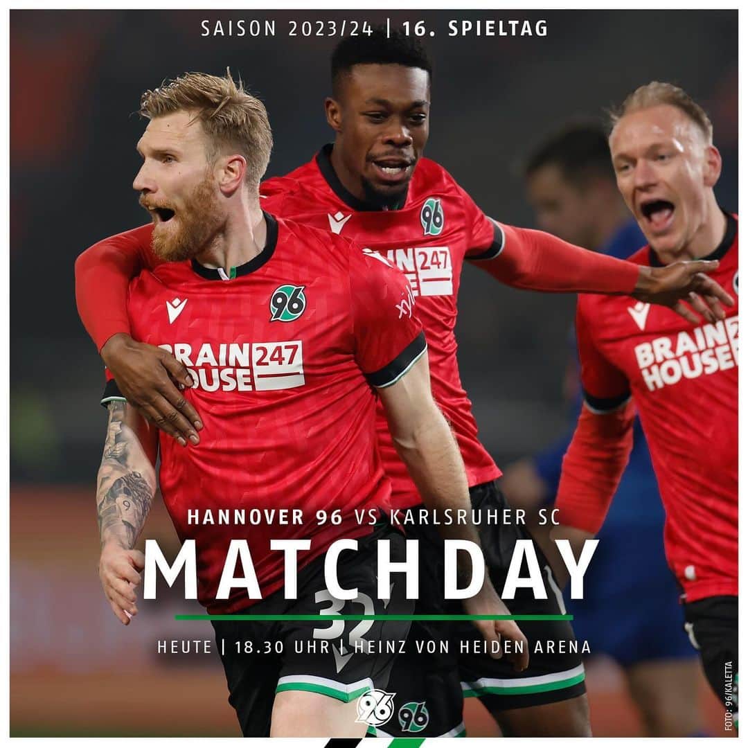 ハノーファー96のインスタグラム：「#MATCHDAY! 🙌 Heute Abend. 18.30 Uhr. Das letzte Heimspiel des Jahres! 🏟️  #H96KSC #H96 #Hannover96 #NiemalsAllein ⚫️⚪️💚」