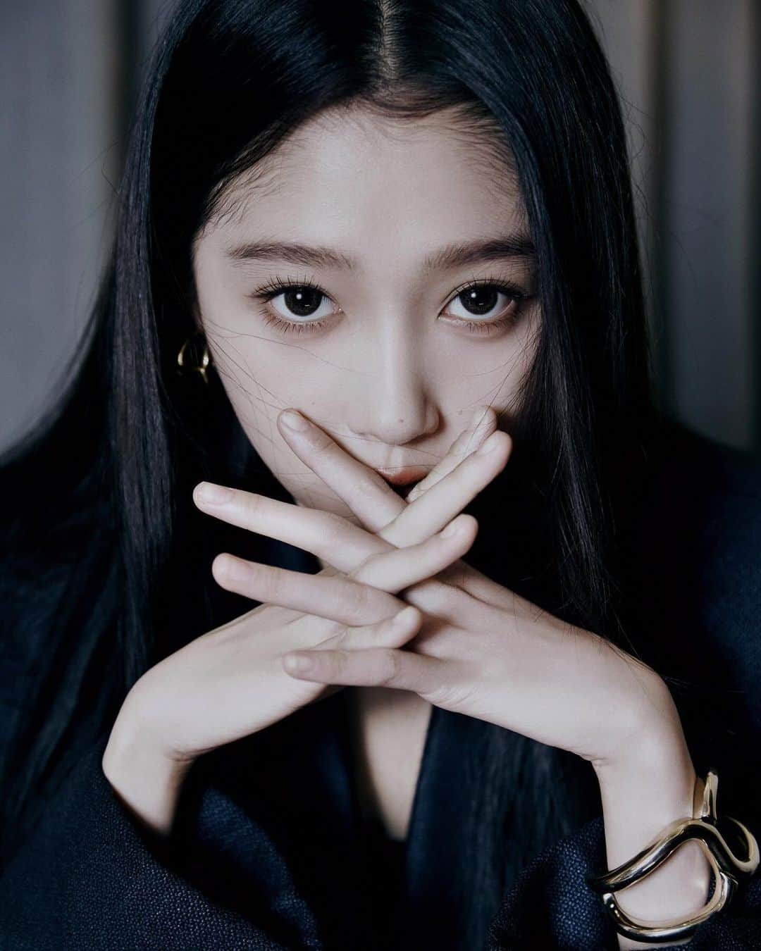 クアン・シャオトン（Guan Xiaotong）のインスタグラム：「😎😎😎😎」