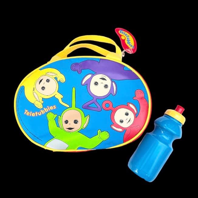 おもちゃやSPIRALのインスタグラム：「1999年 Teletubbies ranch bag 入荷しました🎵  中に水筒も入ってて可愛いです🫧」