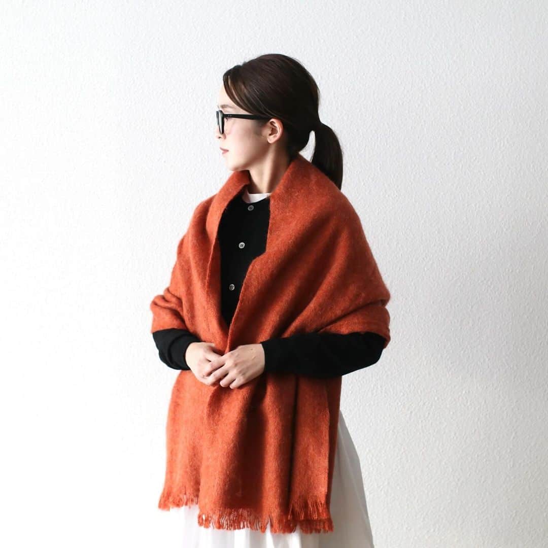 wonder_mountain_irieのインスタグラム：「【#wm_gift_idea】 MOHAIR STOLE - MADE IN FRANCE - ¥ 9,460- _ 〈online store / @digital_mountain〉 https://www.digital-mountain.net  _ 【オンラインストア#DigitalMountain へのご注文】 *24時間受付 *14時までのご注文で即日発送　 tel：084-973-8204 _ We can send your order overseas. Ordering procedure details can be found here. >>http://www.digital-mountain.net/html/page56.html  _ #MOHAIRSTOLE _ 実店舗：@wonder_mountain_ #WonderMountain  〒720-0033  広島県福山市船町2-23 JR 「#福山駅」より徒歩10分 #ワンダーマウンテン #japan #hiroshima #福山 #福山市 #尾道 #倉敷 #鞆の浦 WOMEN/GOODS： @hacbywondermountain _」