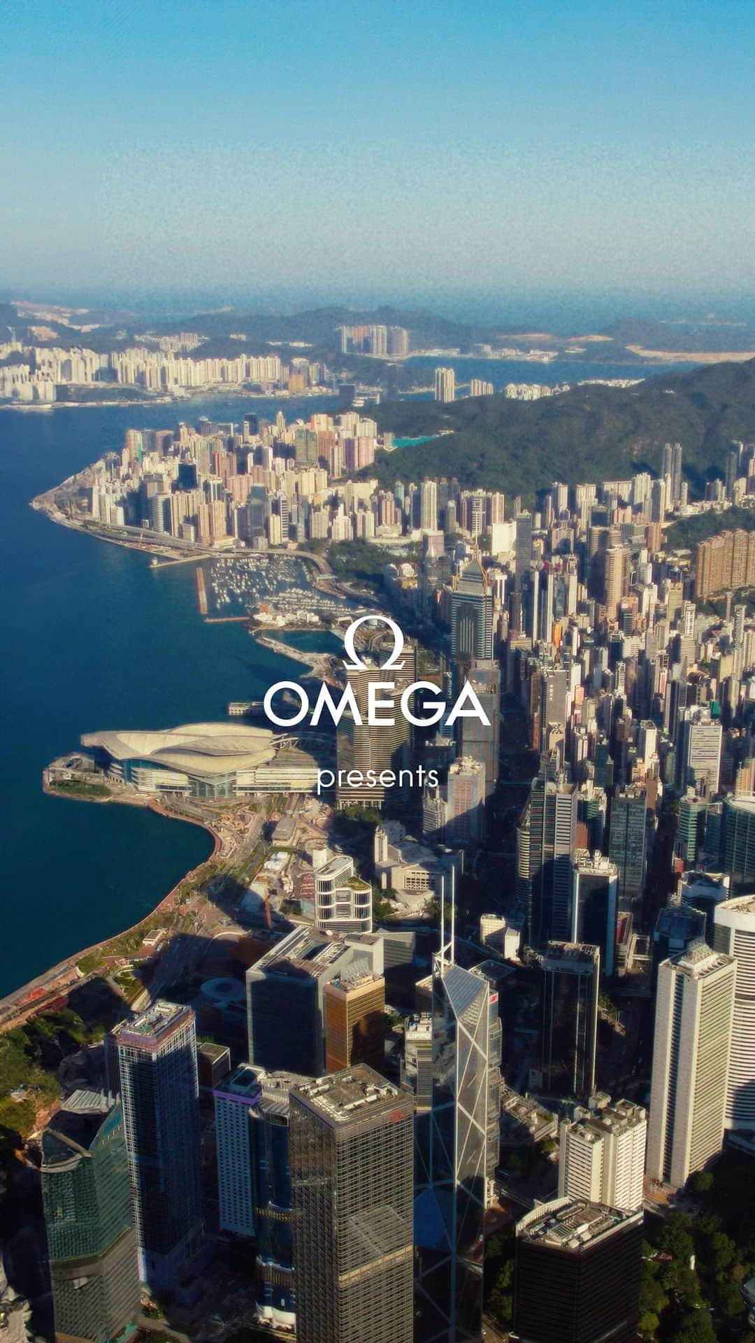 オメガのインスタグラム：「It’s a double celebration in Hong Kong, as two OMEGA Boutiques are officially opened.  Stay tuned.  #OMEGA」