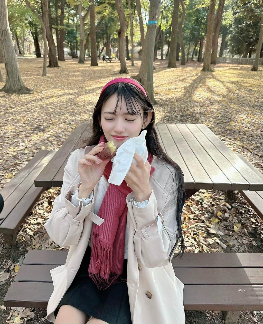 八掛うみさんのインスタグラム写真 - (八掛うみInstagram)「. 焼き芋美味しかった🍠🍂」12月8日 19時13分 - yatsugake_umi