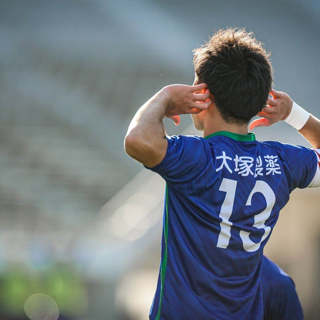 徳島ヴォルティスのインスタグラム：「高円宮杯 JFA U-18サッカープレミアリーグ 2023 プレーオフ vs浦和レッズユース 5-5（PK 2-4)  例えリードされても、例え難しい状況でも、決して最後まで諦めずに、必死に110分間とPK戦を戦いました。  プレーシーズンではなかなか勝利できず。全国クラブユース選手権では、全国の高い壁にぶつかりました。その中でもあきらめず、ひたむきに戦い続けました。プリンスリーグの最終節を2位で迎え、自力での優勝の可能性はありませんでした。しかし、その逆境を乗り越え、この舞台に立ちました。  応援し、支えてくださった皆様、本当にありがとうございました。  #徳島ヴォルティス #vortis #徳島ヴォルティスユース」