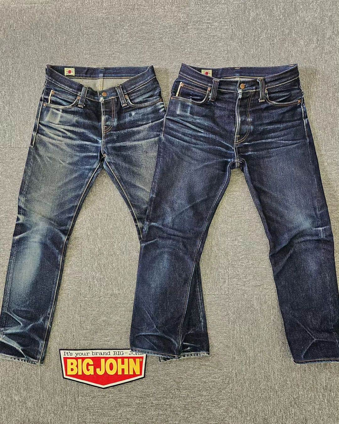 BIG JOHNのインスタグラム：「スタッフのRARE LOVEです。 M104G(23oz Regular Straight) 25,000円(税込27,500円)、30in穿き込み253日目となります。  左:M106G(23oz) 29in 366日着用保管中 右:M104G(23oz) 30in 本日で253日着用 今回で23oz 4着目の穿き込みとなります。  🌟M106G  29in  366日　保管中🌟 2019.3.1～2020.2.29  着用前日水洗い→3か月後水洗い→4か月後水洗い→5か月後水洗い後保管　　全て10分間.天日干し  ❇️M104G(Regular Straight)  30in 253日目❇️ 着用前日までに水洗い10分間　天日干し→裾上げ 2023.4.1～ 2023.7.31 ぬるま湯に5分浸しなが圧し洗い+水洗い10分、天日干し 2023.10.31 ぬるま湯に5分浸しながら圧し洗い+水洗い10分、天日干し  ◽️A pioneer in Japanese Jeans   -BIG JOHN-    from KOJIMA to the world ◽️  RARE LOVE (staff)  Thank you for checking our posts 🙏  LEFT:  M106G (23oz) 29in 〈Day366 and now during storage〉  RIGHT: M104G(23oz) 30in 〈Day 253〉   #bigjohnjeans#deim#denimhead #23oz#穿き込み#23オンス#denimfades#rawdenim#selvage#selvagedenim　#ヘビーオンス#国産ジーンズ#児島ジーンズ　#Japanesedenim #kojima#ビッグジョン#denimstyle #ビッグジョンジーンズ#デニム#国産#denimjeans#児島#365daysoffade #エイジング#経年変化#レアジーンズ#drydenim#japandenim#denimlovers#denimporn」