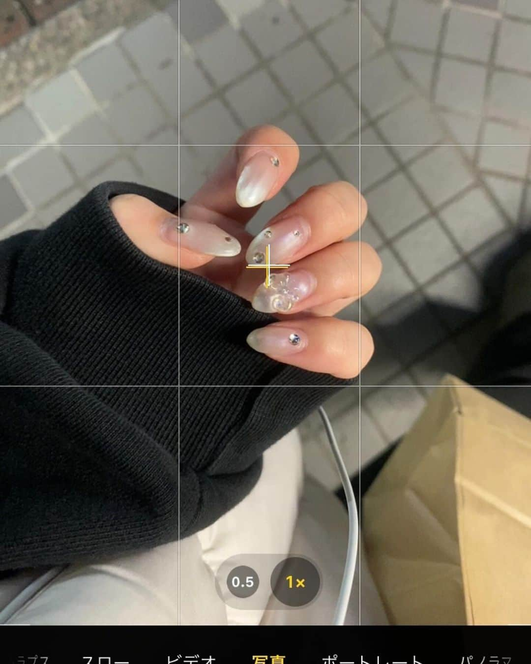 桐原美月さんのインスタグラム写真 - (桐原美月Instagram)「. ⁡ new nail ୨୧⑅* ⁡ 最近リボン率高め💭♡ ⁡ ⁡ ⁡ ⁡ ⁡ ＿＿＿＿＿＿＿＿＿＿＿＿＿＿＿＿＿＿＿＿＿＿ ⁡ #韓国ネイル #네일디자인 #젤네일  #귀여운네일 #그라데이션네일 #리본네일 #リボンネイル #バレエコア #白グラデネイル」12月8日 22時36分 - kirihara_mizuki