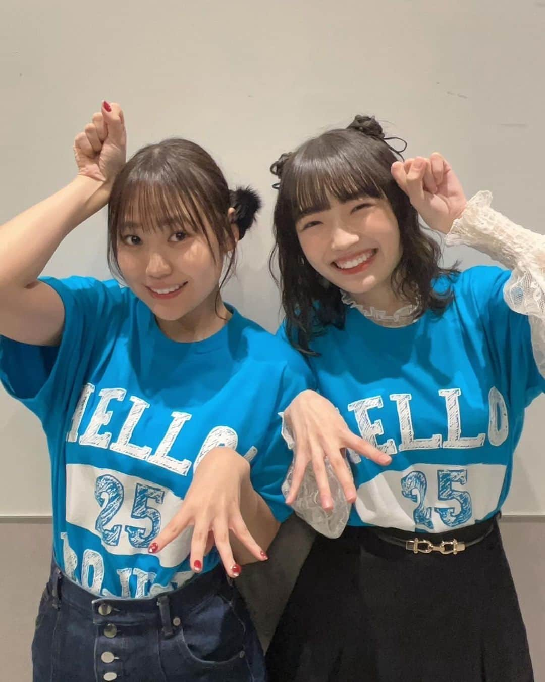 山﨑愛生さんのインスタグラム写真 - (山﨑愛生Instagram)「今日は、 『Hello! Project 25周年 スペシャルFCイベント  vol.4』 出演しました🎤  スペシャルな内容で楽しかった♪♪♪  参加してくださった皆さん、 一緒に出演したメンバーさん、 ありがとうございました😌  📷 ♡Juice=Juice 工藤由愛ちゃんと2人でパフォーマンスしました🐙🐼 由愛ちゃんありがとう🥰 @juice_juice_official  #工藤由愛 #タコ   ♡2019年デビュー同期の岡村ほまれちゃんと由愛ちゃん♪♪♪ @homare__okamura.official  #岡村ほまれ #ほまたん優勝   #ハロプロ  #モーニング娘 #モーニング娘23  #morningmusume23  #山﨑愛生 #パンダさんパワー」12月8日 22時39分 - mei_yamazaki.official