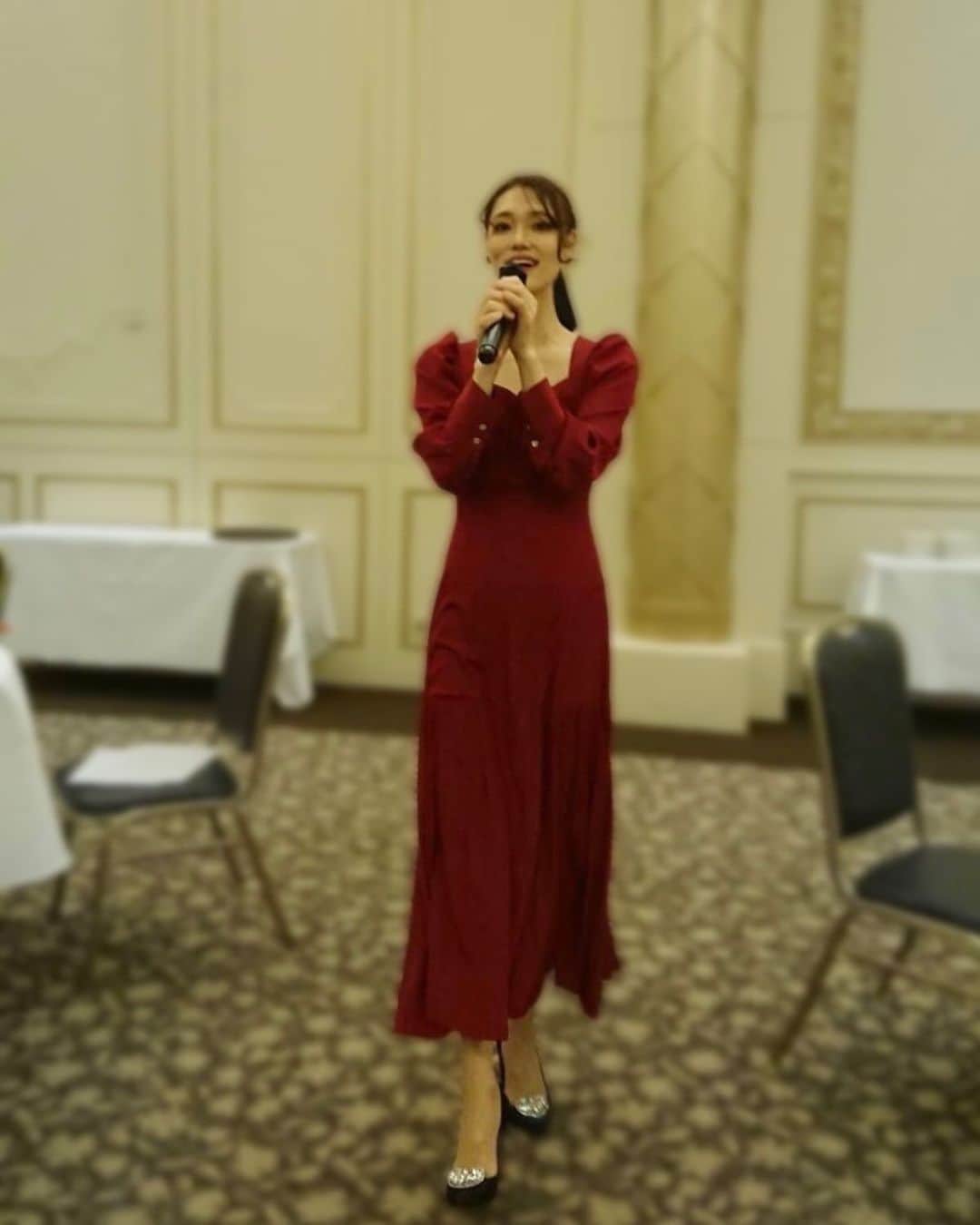 天玲美音のインスタグラム：「お誕生日の日にも歌う幸せ🎤」