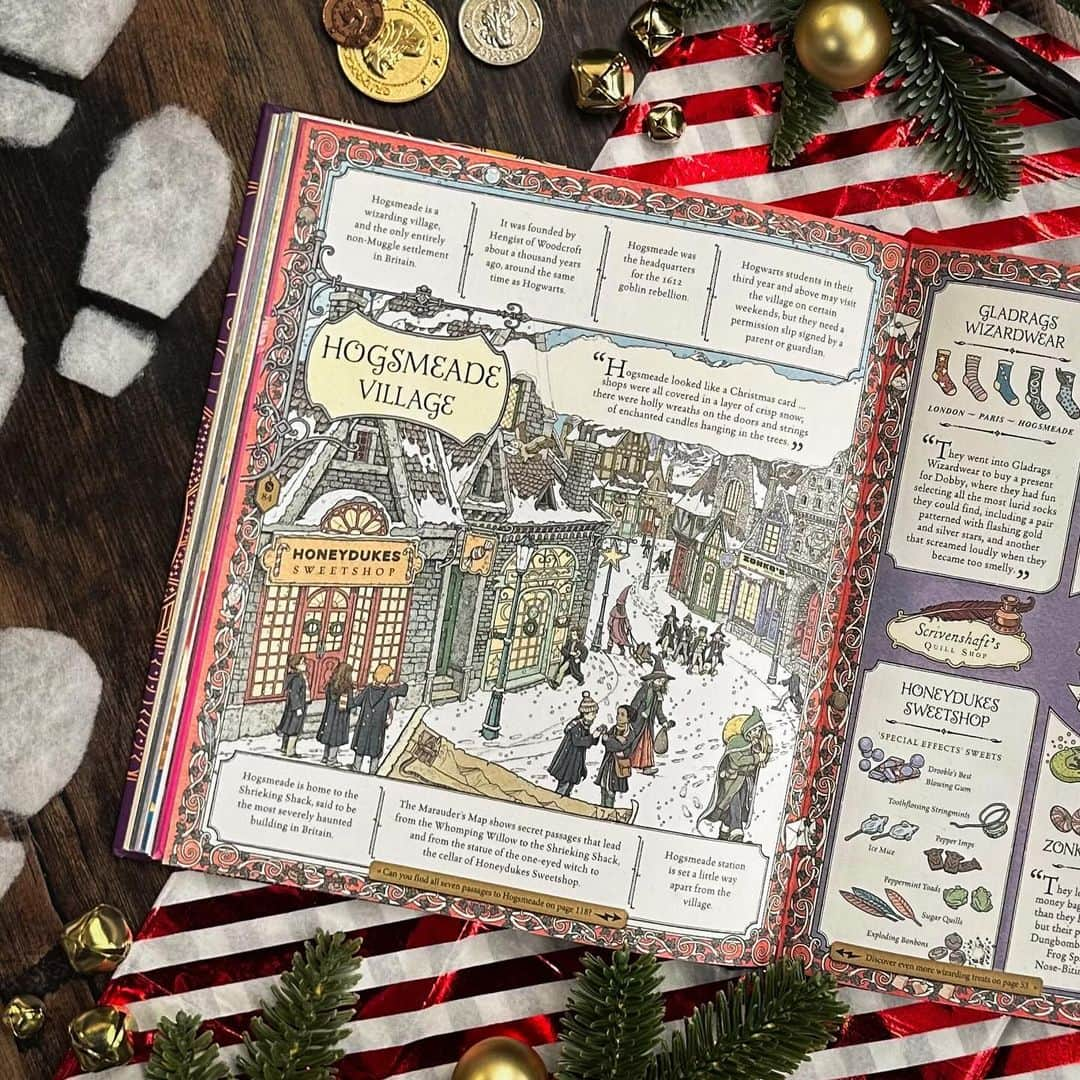 ハリー・ポッターさんのインスタグラム写真 - (ハリー・ポッターInstagram)「Tag the person who needs to know you want The Harry Potter Wizarding Almanac this Christmas ⬇️ Pick up your copy at the link in our bio!」12月8日 23時02分 - harrypotter