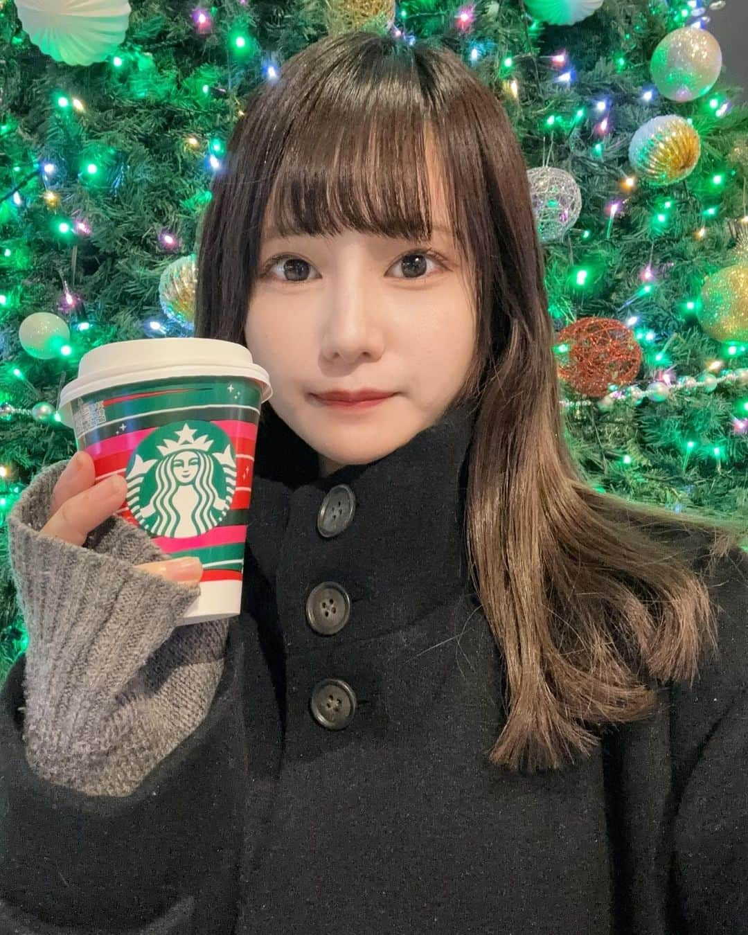 瀬山まどかさんのインスタグラム写真 - (瀬山まどかInstagram)「冬のスタバかわいい」12月8日 23時06分 - madoka4649