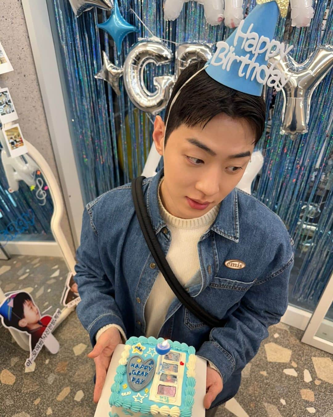 GRAYさんのインスタグラム写真 - (GRAYInstagram)「🥳」12月9日 0時13分 - callmegray