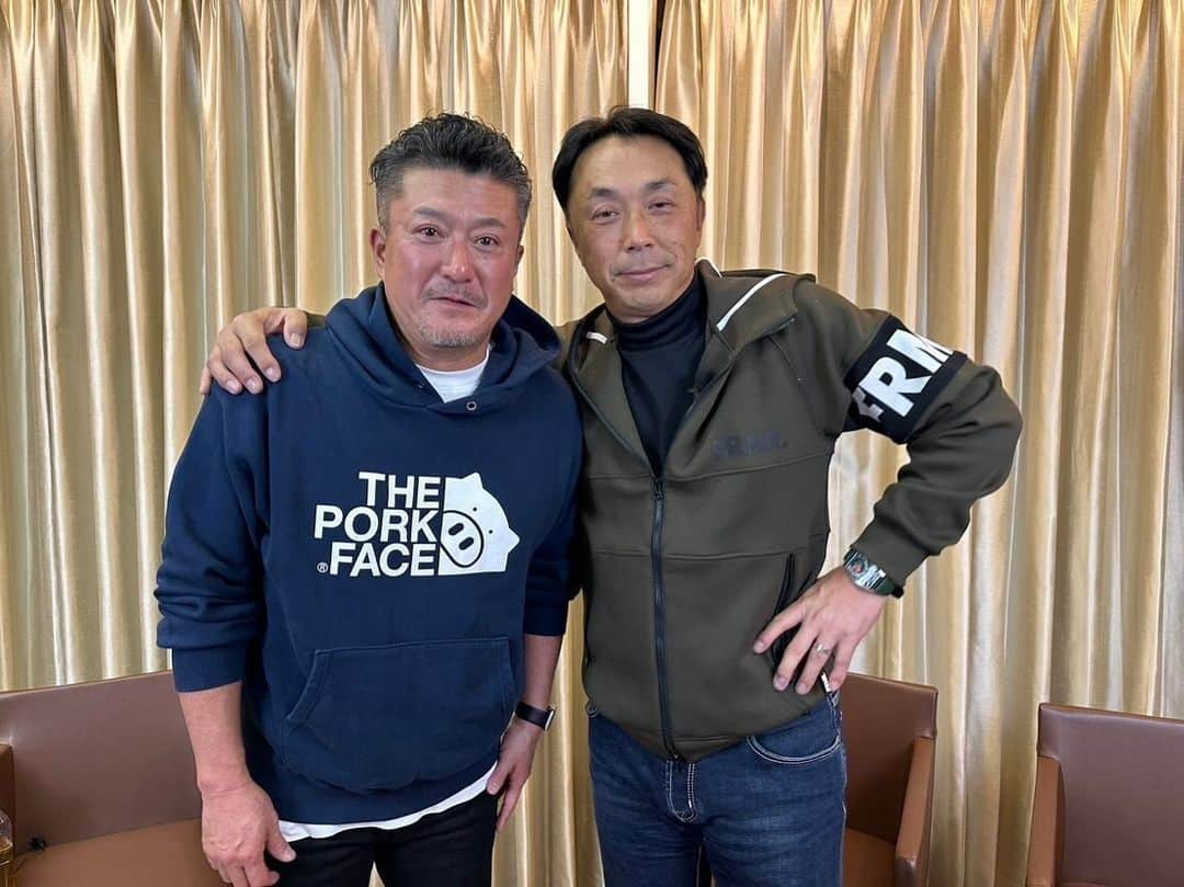 宮本慎也さんのインスタグラム写真 - (宮本慎也Instagram)「昨日 野球いっかんの収録(ボール)  ゲスト 入来祐作と城石憲之  乞うご期待😊」12月9日 0時38分 - shinya_miyamoto1105