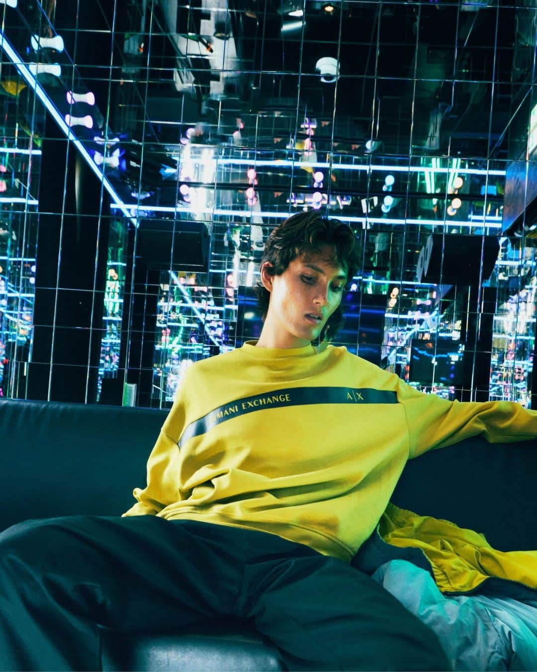 ジョルジオアルマーニのインスタグラム：「In the club ⁣ ⁣ Photo @sweeriouslee⁣ Stylist @marcgoehring⁣ Model @mike.prendergast」