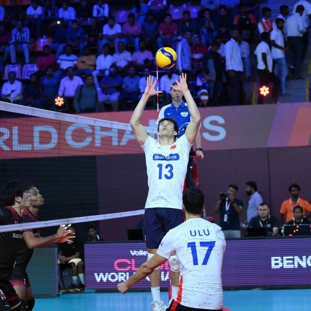 USA Volleyballのインスタグラム：「The 2023 Men's Club World Championships are underway and will continue through the weekend. Check out the results and catch up on the U.S. Men around the world!  More in the latest update, 🔗 in bio.」