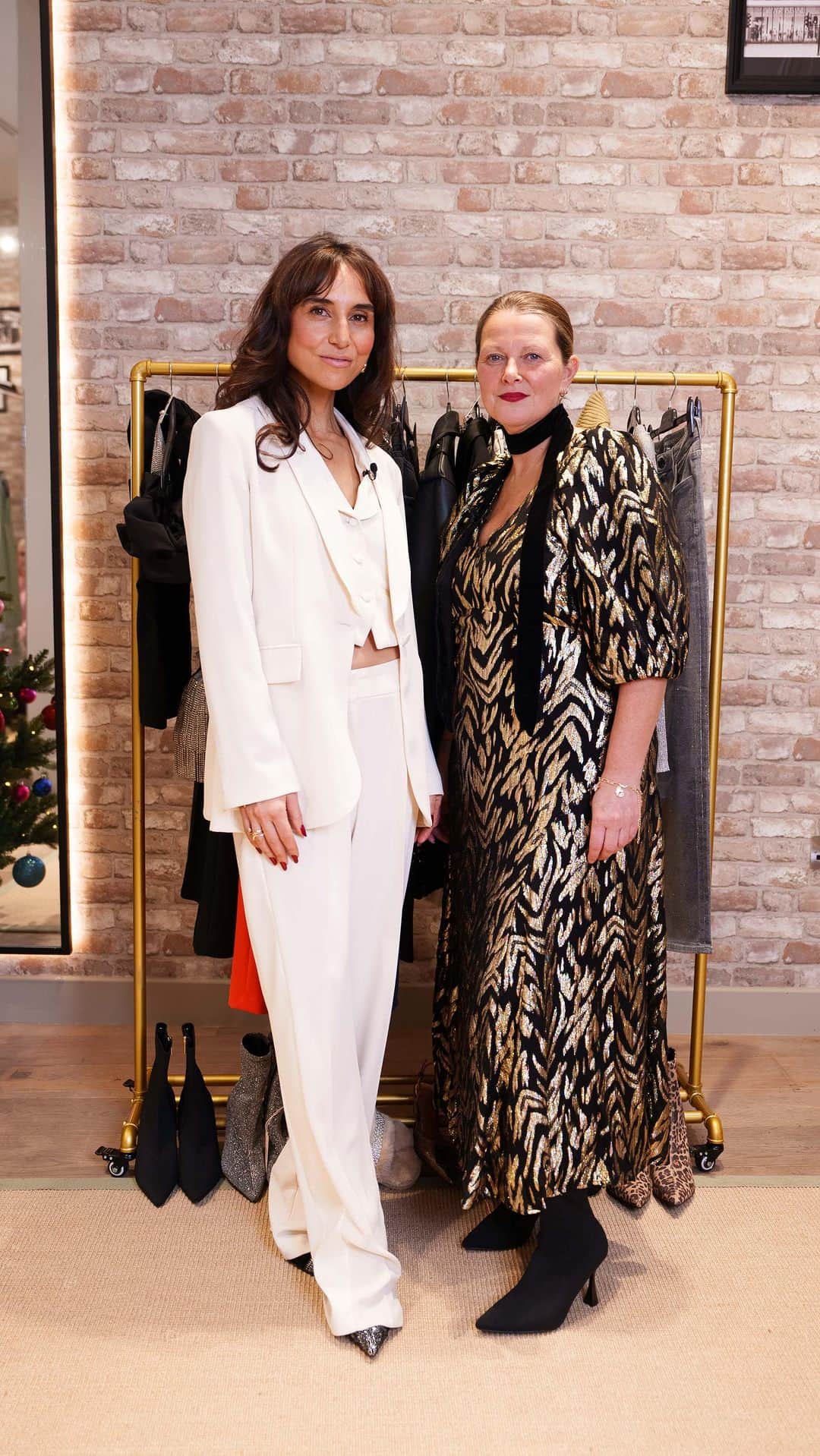 River Islandのインスタグラム：「Your destination for all things fashion is here: Style Talks TV.   Find all our latest Style Talks in one place: recorded just for you.   #ImWearingRI #fashionlover #fashiondesign #autumnlook #Linkinbio to shop  Cream tux blazer - 901496 Cream tux waistcoat - 902657 Cream tux trousers - 902662 Red wide leg trousers - 904381 Black diamante cuff dress - 902806 Black metallic dress - 901437 Cream faux fur coat - 901720 Cream embellished cardigan - 902011」