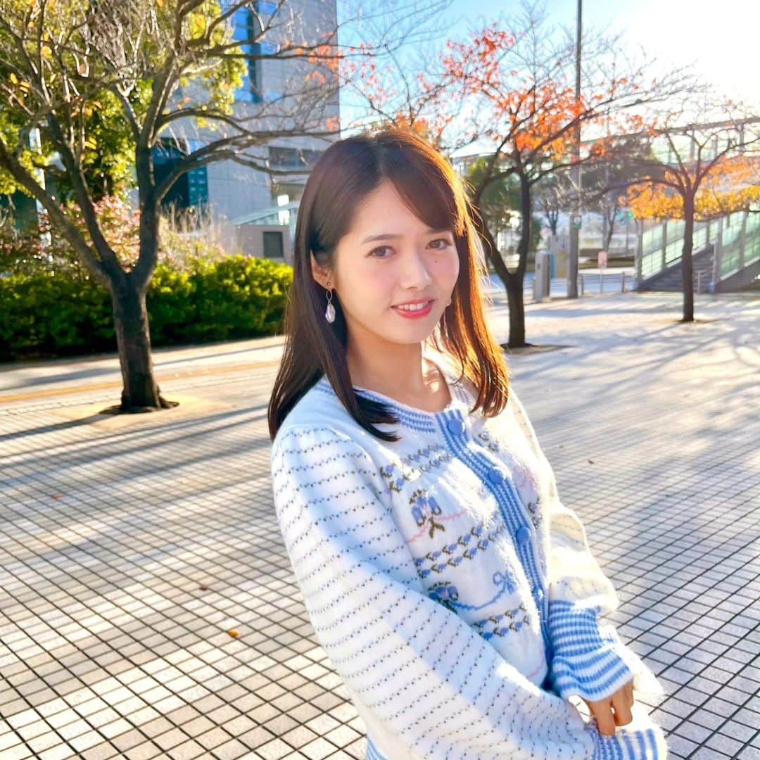 フジテレビ「めざましテレビ」さんのインスタグラム写真 - (フジテレビ「めざましテレビ」Instagram)「もえちゃんの京都弁天気予報です✨ お台場は晴天☀️で暖かいです 北海道ではお天気の急変に注意してくださいませ  1枚目の写真は #めざど食堂 のヒント出しです😌  #谷尻萌 #めざましどようび」12月9日 9時49分 - mezamashi.tv