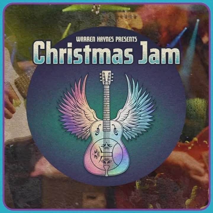 スラッシュのインスタグラム：「Kicking off live from The Orange Peel on DEC 8, livestream The Pre-Jam then join us on DEC 9 as we stream Warren Haynes Presents: Christmas Jam live from Asheville, NC with performances by Slash & Myles Kennedy, Gov’t Mule, Billy F Gibbons, Clutch, Jason Bonham’s Led Zeppelin Evening, American Babies Trio ft. Tom Hamilton & Tim Hamilton & Joe Russo, Karina Rykman and more to help raise funds for Asheville Area Habitat for Humanity and BeLoved Asheville! Get your livestream ticket now at www.volume.com/xmasjam」